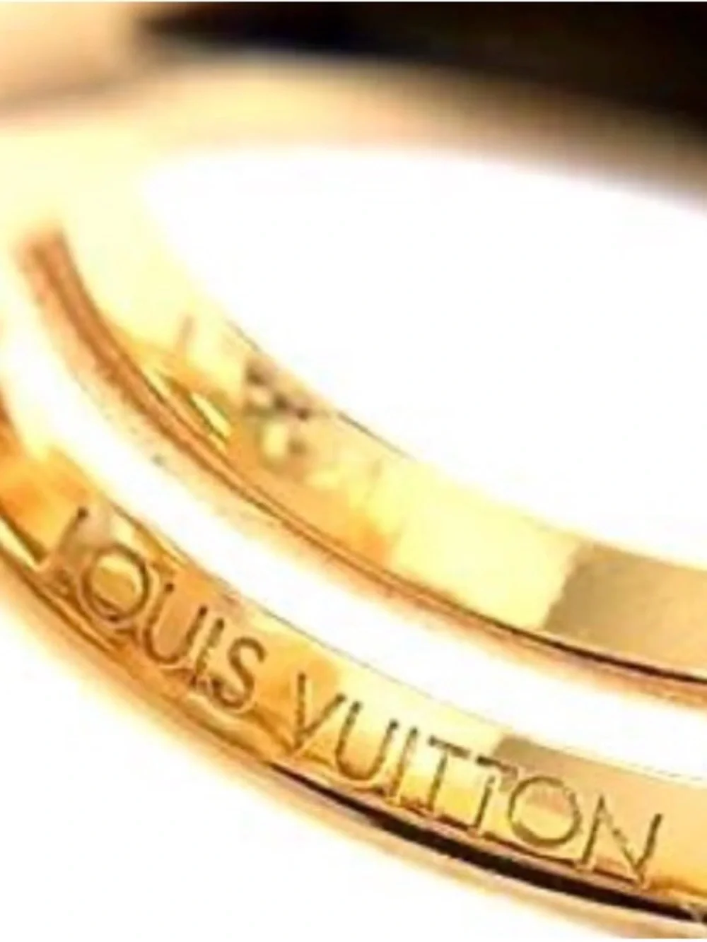 LV & Me Gold Love Ring - Picture 3 of 4